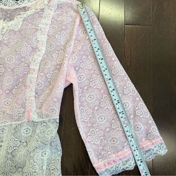 Vintage Ruffled Pink and White Lace  Dress - Picture 13 of 16